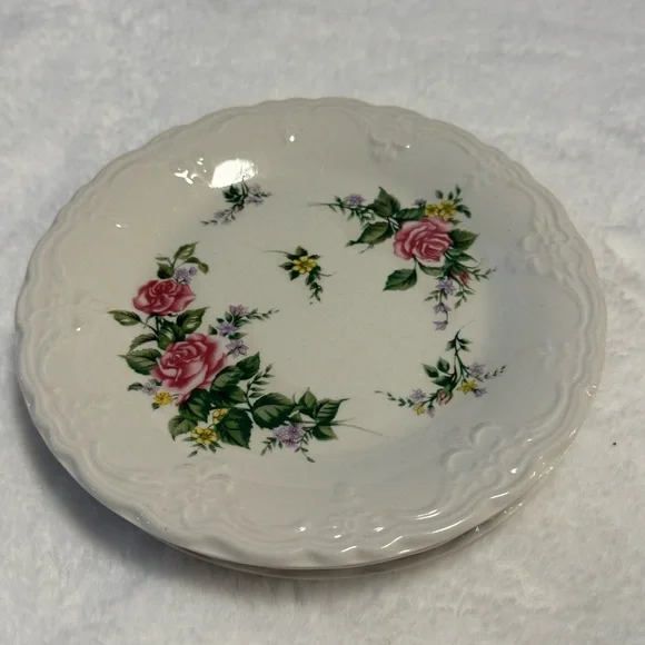 Beverly Rose White Pink Floral Dinnerware Salad Plates Elegant Cottagecore VTG - Picture 3 of 11